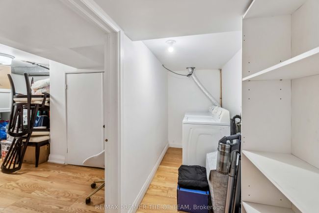 273 E 13 Th St, House other with 5 bedrooms, 3 bathrooms and 5 parking in Hamilton ON | Image 35