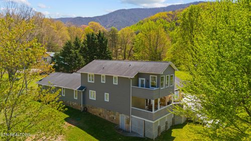 3159 Valley Home Rd, Sevierville, TN, 37862-8417 | Card Image