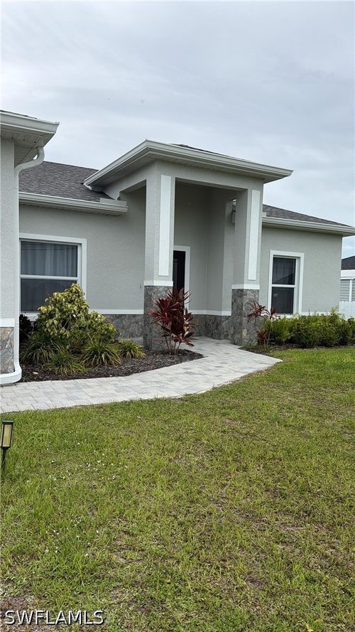 501 Nw 26th Ter, Cape Coral, FL, 33993-8708 | Card Image
