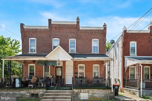 13 E 21st St, CHESTER, PA, 19013-5412 | Card Image