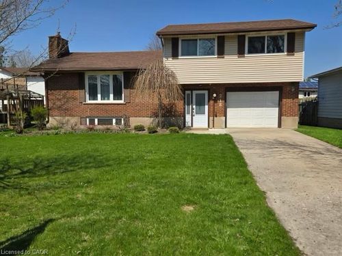 218 Arris Cres, Mitchell, ON, N0K1N0 | Card Image