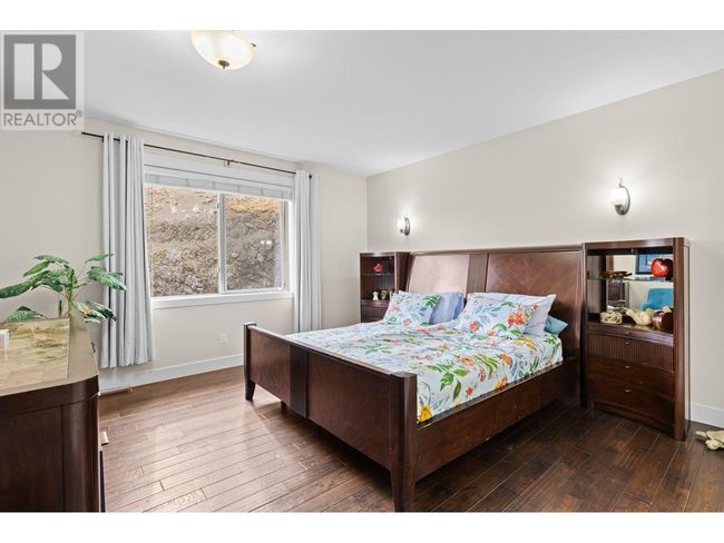 1089 Long Ridge Dr, House other with 4 bedrooms, 3 bathrooms and 2 parking in Kelowna BC | Image 22