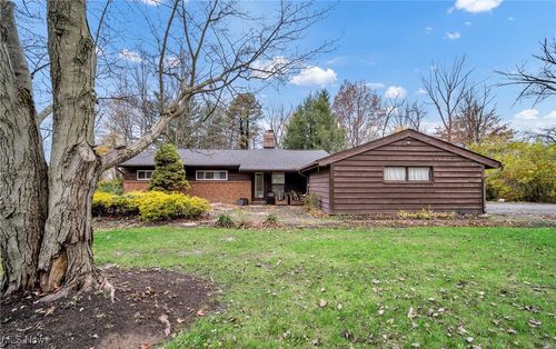 8350 Melody Lane, Macedonia, OH, 44056 | Card Image