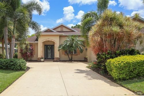 7914 Edmonston Cir, University Park, FL, 34201-2041 | Card Image
