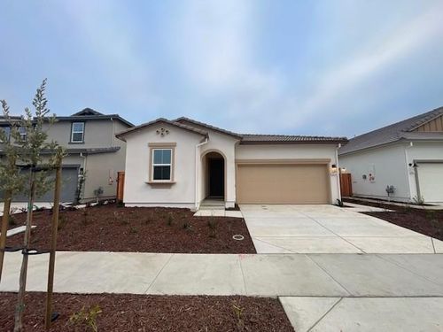 5048 Lone Star Way, Roseville, CA, 95747-7492 | Card Image