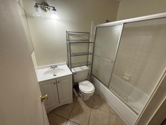 4880 Se 44 Th St, House other with 2 bedrooms, 2 bathrooms and null parking in Okeechobee FL | Image 13