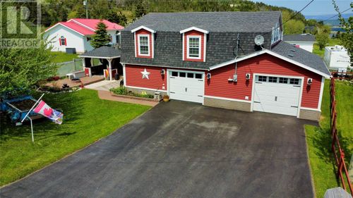 3 Paynes Point Road, Woody Point, NL, A0K1P0 | Card Image