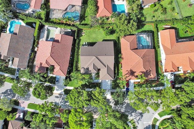 730 Bayside Ln, House other with 4 bedrooms, 3 bathrooms and null parking in Weston FL | Image 63