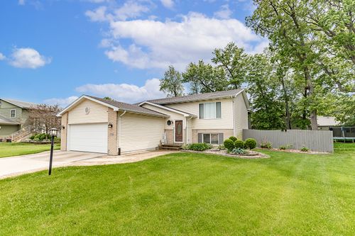 7225 Kestrel St, Hobart, IN, 46342 | Card Image