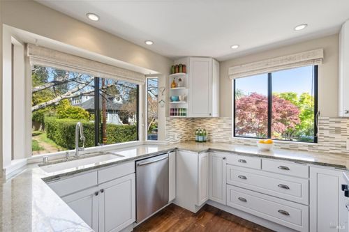 128 Walnut Ave, Mill Valley, CA, 94941-2814 | Card Image