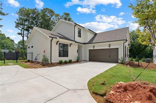 551 Pearl St, Cumming, GA, 30040-3167 | Card Image