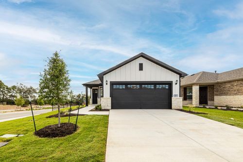 201 Coachsmith St, Georgetown, TX, 78633-2318 | Card Image