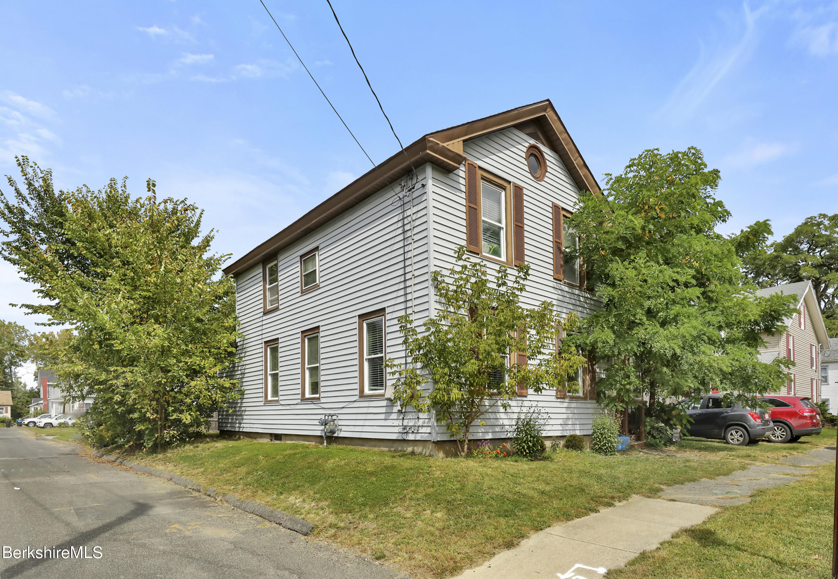 Newell St, Pittsfield, MA 01201