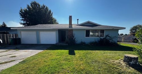 5814 Harlan Dr, Klamath Falls, OR, 97603-7627 | Card Image