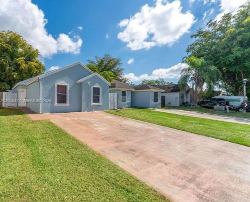 768 Sw 9th St, Florida City, FL, 33034-5639 | Card Image