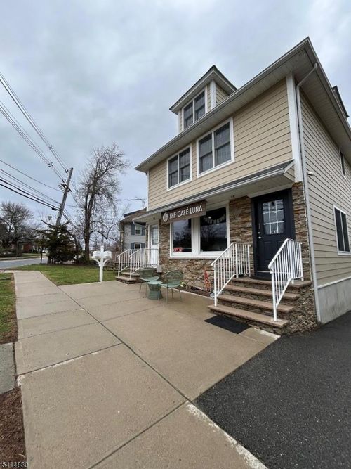 a-43 Floral Ave, New Providence, NJ, 07974-1510 | Card Image