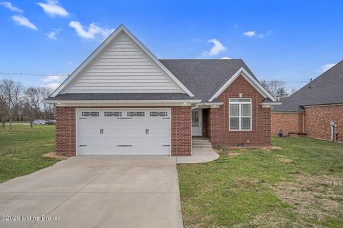102 Council Dr, Bardstown, KY, 40004-9194 | Card Image