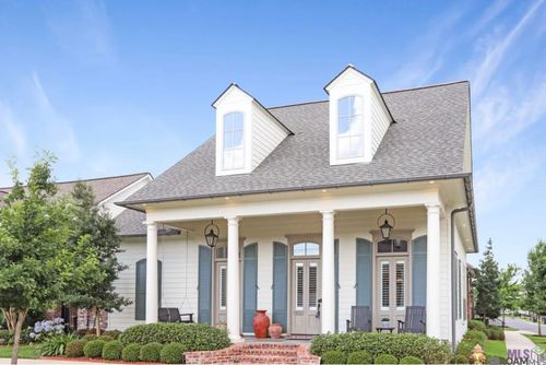 15512 Rose Meadow Dr, Baton Rouge, LA, 70817-4016 | Card Image