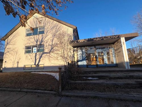 204 Lady Vivian Ave W, Galahad, AB, T0B1R0 | Card Image