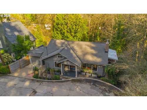 2666 Sw Brae Mar Ct, Portland, OR, 97201-2203 | Card Image