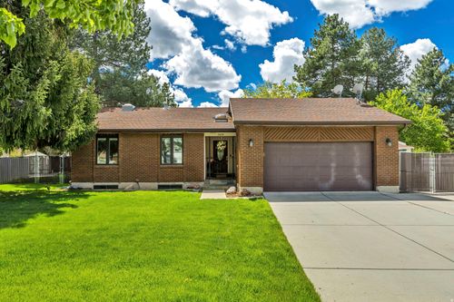 1498 E Mount Manor Cir, Cottonwood Heights, UT, 84121 | Card Image