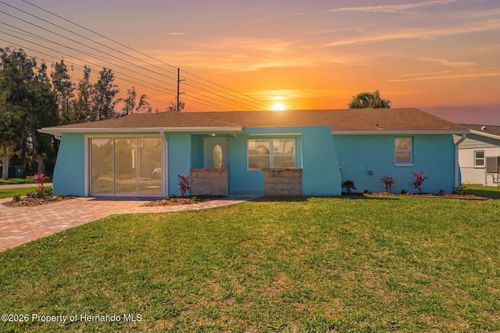 7608 Yachtsman Dr, HUDSON, FL, 34667-3972 | Card Image