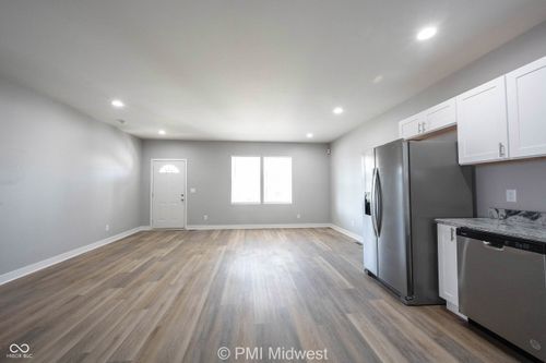 224 W 28th St, Indianapolis, IN, 46208-5677 | Card Image