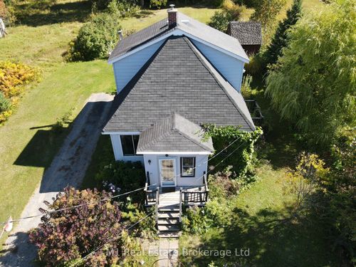 2191 Stisted Rd S, Sprucedale, ON, P0A1Y0 | Card Image