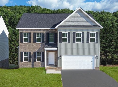 2824 Russlen Dr, Salem, VA, 24153-7383 | Card Image