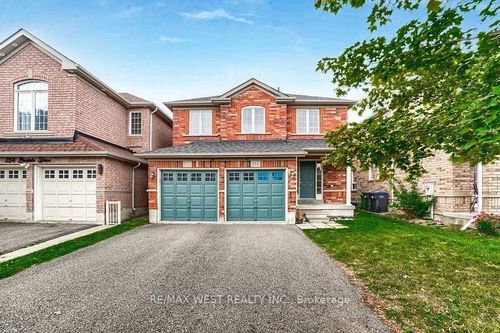 256 Brisdale Dr, Brampton, ON, L7A2T3 | Card Image