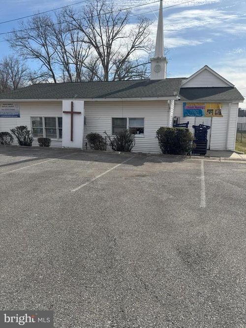 5 E Hawthorne Dr, LA PLATA, MD, 20646-4284 | Card Image