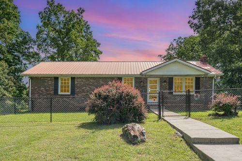 3636 Bowker Rd, Charlotte, TN, 37036-5352 | Card Image