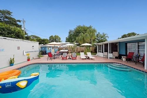 1913 Thomas St, Hollywood, FL, 33020-2130 | Card Image