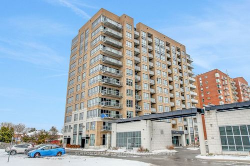 903-330 Titan Private, Cityview - Parkwoods Hills - Rideau Shore, ON, K2G1G3 | Card Image