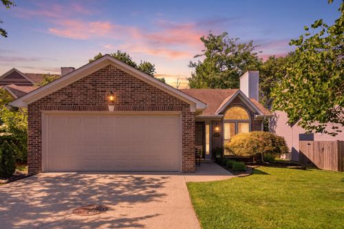 2060 Glade Ln, Lexington, KY, 40513-1602 | Card Image