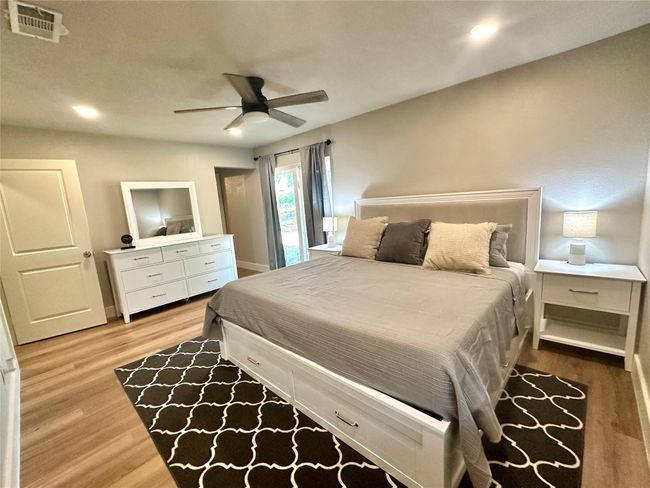 2215 Lake Sharon Dr, House other with 5 bedrooms, 3 bathrooms and null parking in Corinth TX | Image 12