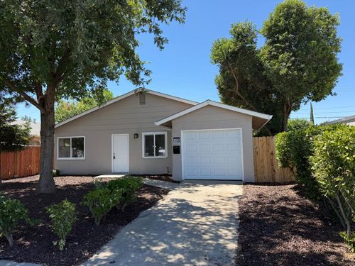 1424 Youngs Ln, Yuba City, CA, 95991-2843 | Card Image