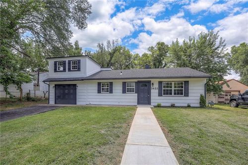 3421 Victoria Dr, Kansas City, KS, 66106-3863 | Card Image