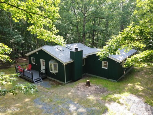 117 Hackney Ct, Milford, PA, 18337-5033 | Card Image