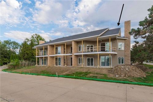 2785 Whispering Shores Drive, Vermilion, OH, 44089 | Card Image