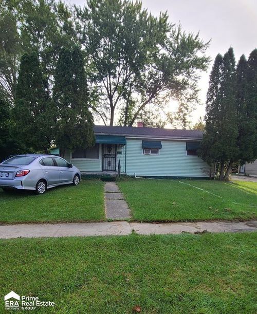 6232 Lebeau St, Mount Morris, MI, 48458-2728 | Card Image