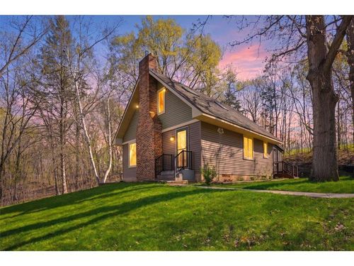 N7513 910th St, River Falls, WI, 54022-4045 | Card Image