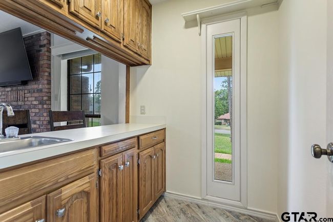 251 Texas Dr, House other with 3 bedrooms, 2 bathrooms and null parking in Hideaway TX | Image 11