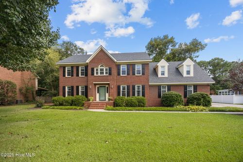 200 Maraschino Dr, Greenville, NC, 27858-8702 | Card Image