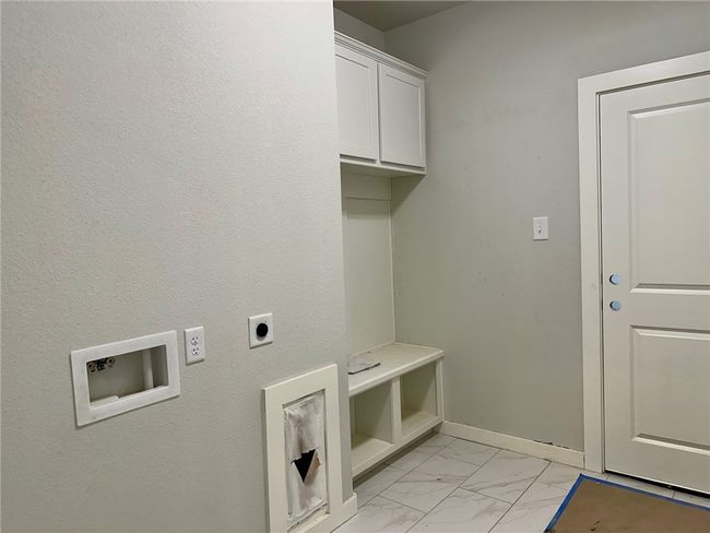 Mudroom/ Laundry | Image 13