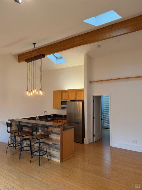 b-516 B St, Santa Rosa, CA, 95401-5281 | Card Image