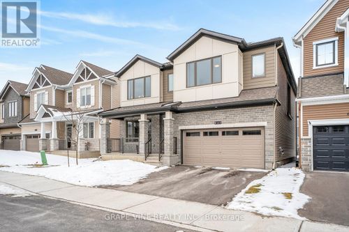 845 Pearly Everlasting Cres, Ottawa, ON, K0A1A0 | Card Image