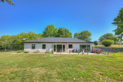 10079 Mulberry Road, Neosho, MO, 64850 | Card Image