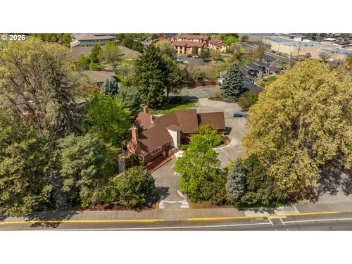 1001 Cherry Heights Rd, The Dalles, OR, 97058-1016 | Card Image