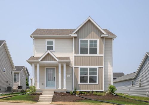 2526 Wexford Way, FITCHBURG, WI, 53711-9210 | Card Image
